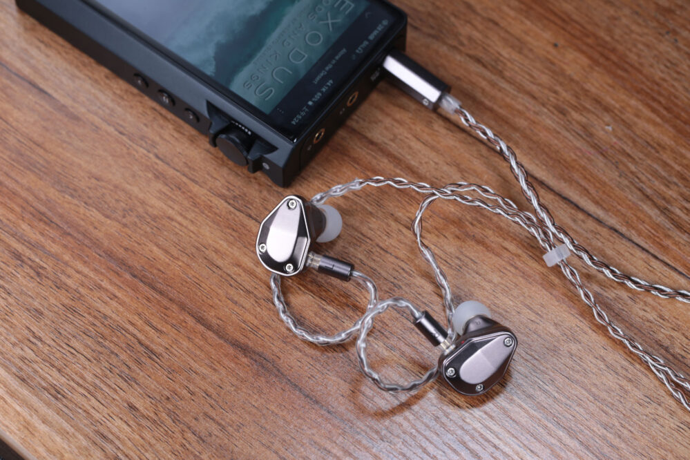 CS-4.4B_Kabel